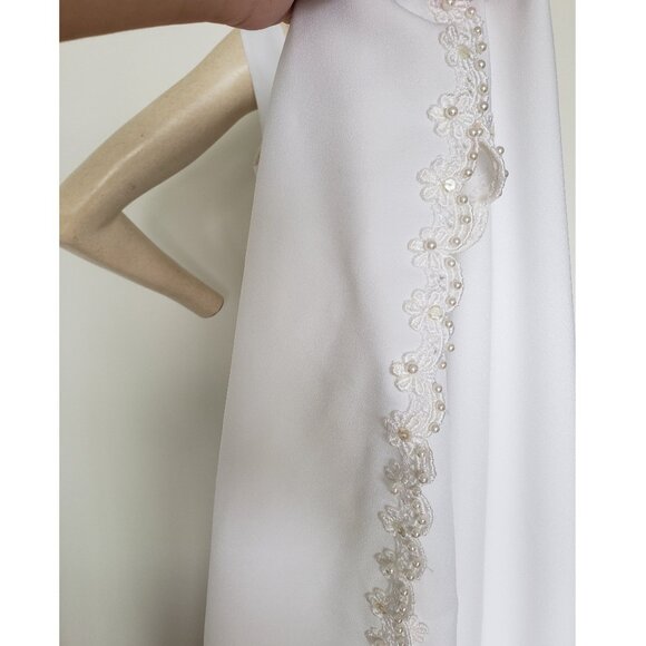 BNWT White Wedding Dress with detail and train Size 8 - Picture 12 of 16